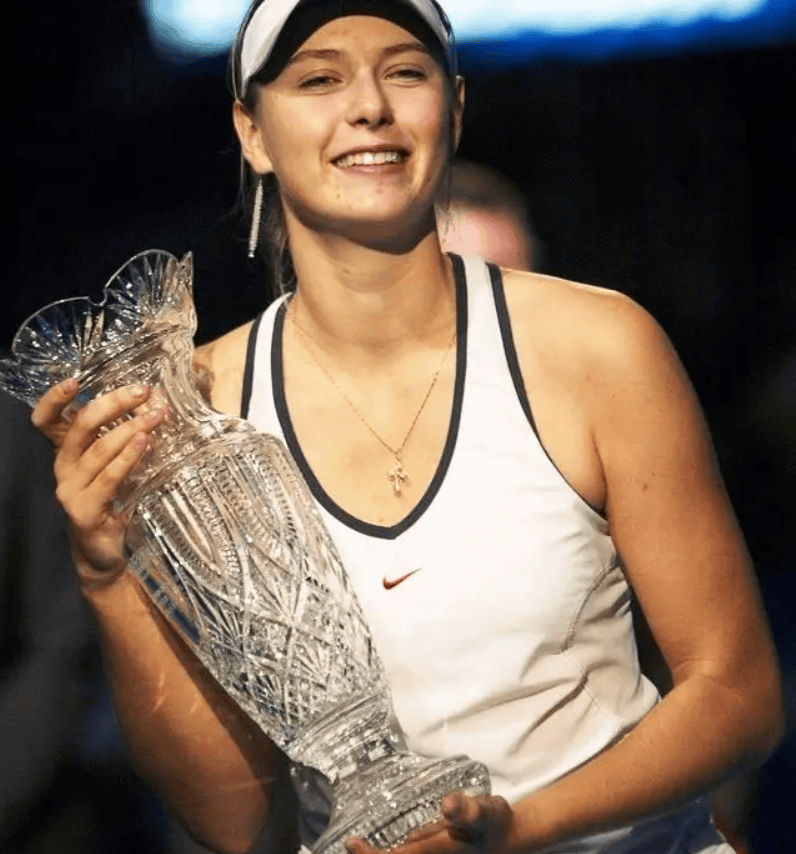 莎拉波娃新星大比分获胜表现突出，巴黎圣日耳曼前途光明！