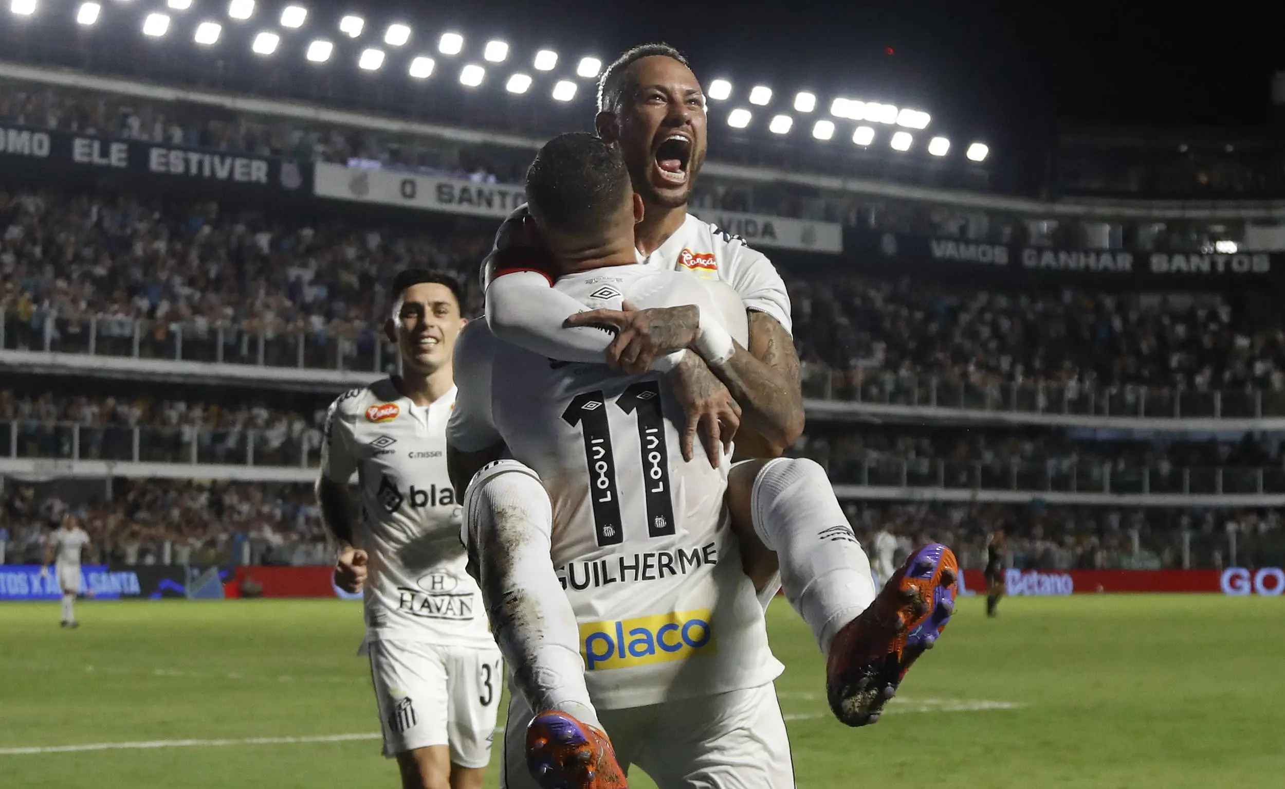 内马尔重要时刻爆冷,瑞士队带队取胜! 内马尔重要时刻爆冷,瑞士队带队取胜!